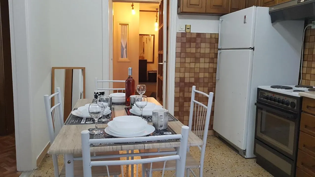 Gina'S Apartment テッサロニキ